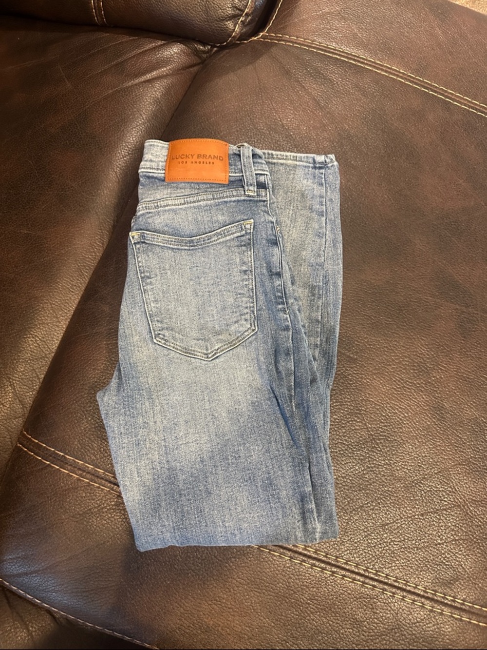 Lucky Brand Women’s Light Blue Slim Jeans